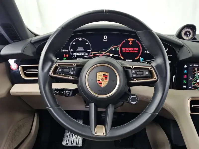 2023 Porsche Taycan с пробегом 51 347 км