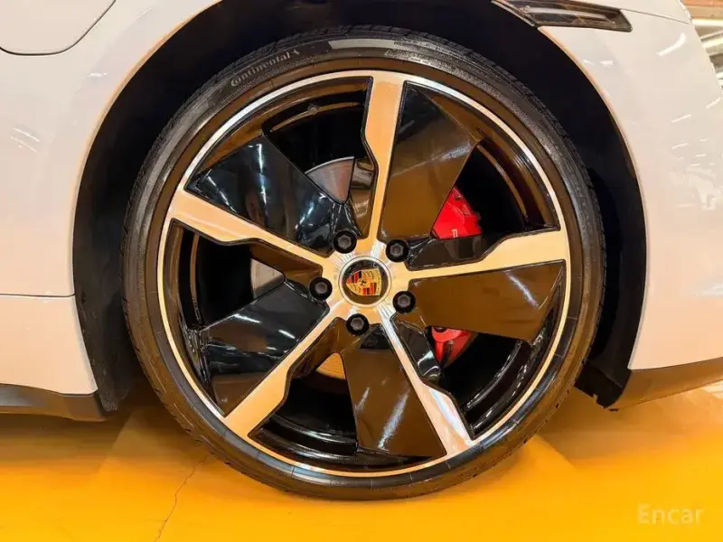 2021 Porsche Taycan с пробегом 38 125 км
