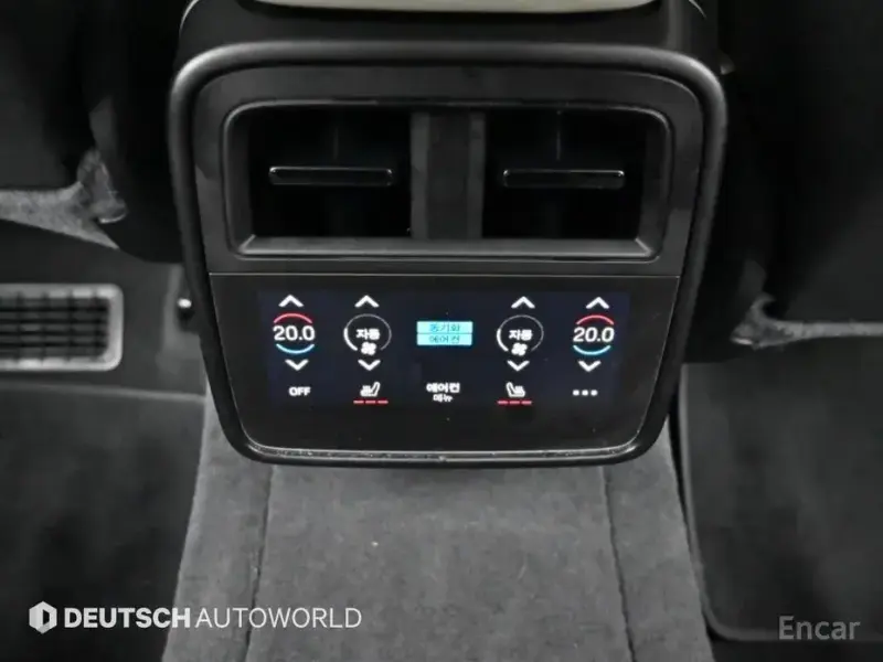 2021 Porsche Taycan с пробегом 51 469 км
