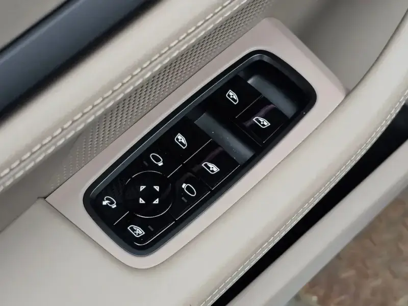 2021 Porsche Taycan с пробегом 55 713 км