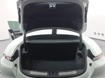 2021 Porsche Taycan с пробегом 39 406 км