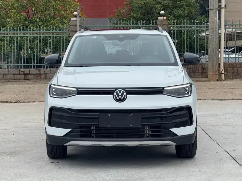 2026 Volkswagen Tharu с пробегом 5 000 км