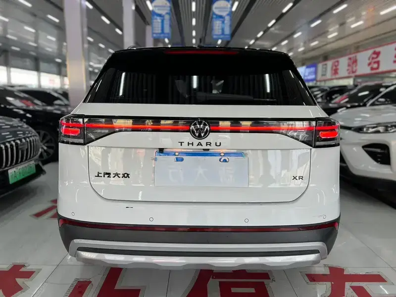 2025 Volkswagen Tharu с пробегом 9 000 км