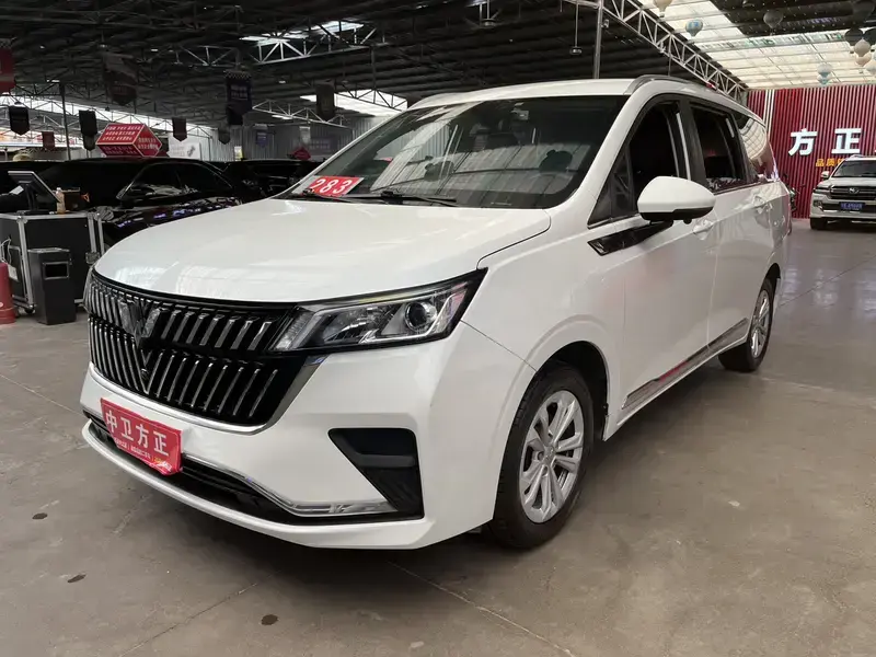 2022 Wuling Jiachen с пробегом 53 300 км