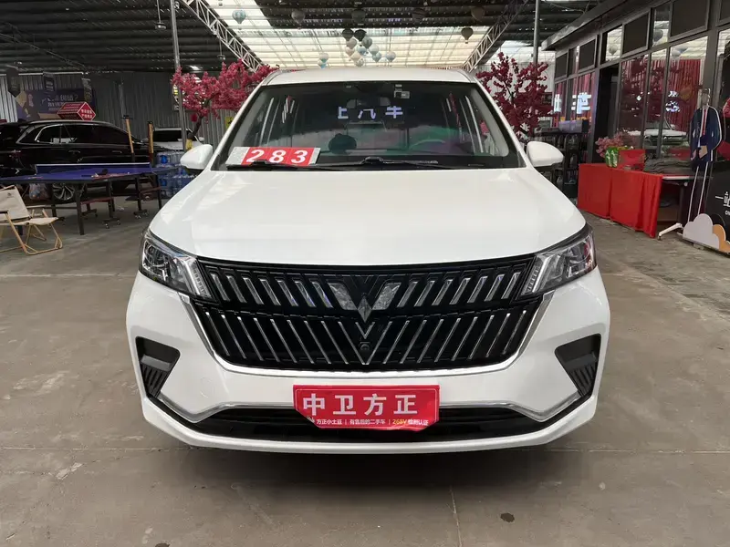 2022 Wuling Jiachen с пробегом 53 300 км