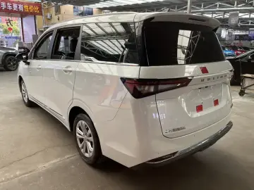 2022 Wuling Jiachen с пробегом 53 300 км