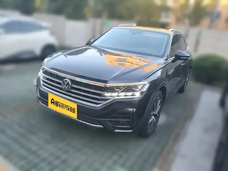 2021 Volkswagen Touareg с пробегом 92 300 км