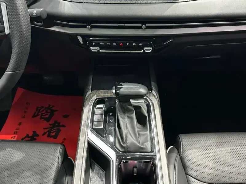 2022 Wuling Jiachen с пробегом 23 900 км