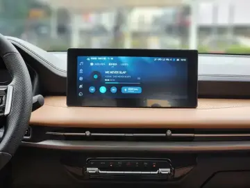 2022 Wuling Jiachen с пробегом 120 000 км