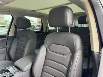 2023 Volkswagen Touareg с пробегом 28 300 км