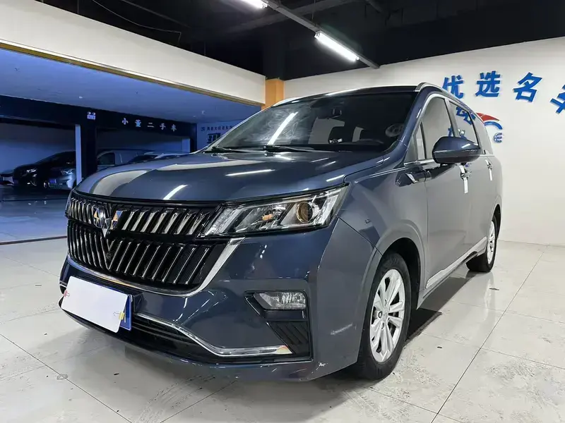 2022 Wuling Jiachen с пробегом 63 000 км