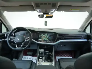 2022 Volkswagen Touareg с пробегом 35 000 км