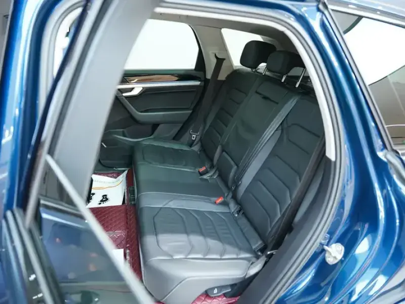 2022 Volkswagen Touareg с пробегом 35 000 км