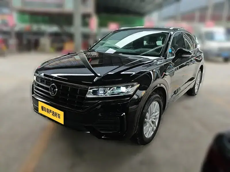 2022 Volkswagen Touareg с пробегом 124 500 км