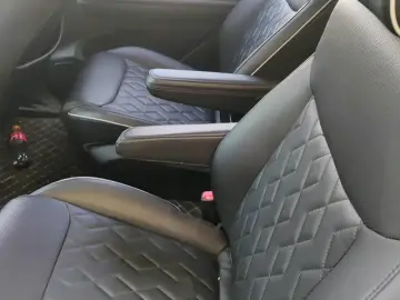 2022 Wuling Jiachen с пробегом 44 000 км