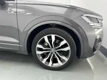 2019 Volkswagen Touareg с пробегом 74 000 км