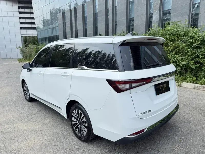 2022 Wuling Jiachen с пробегом 56 000 км