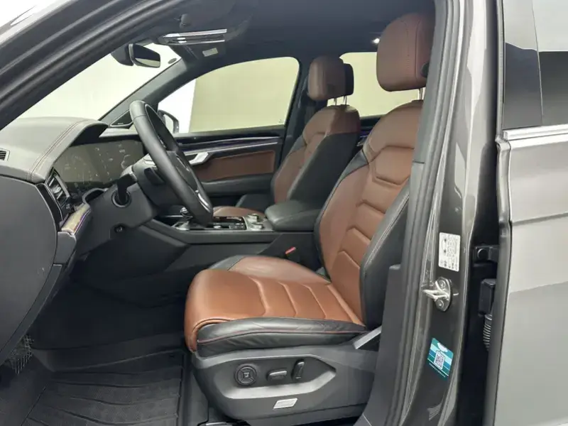 2019 Volkswagen Touareg с пробегом 74 000 км