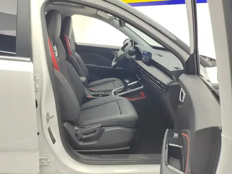 2022 Wuling Xingchi с пробегом 26 000 км