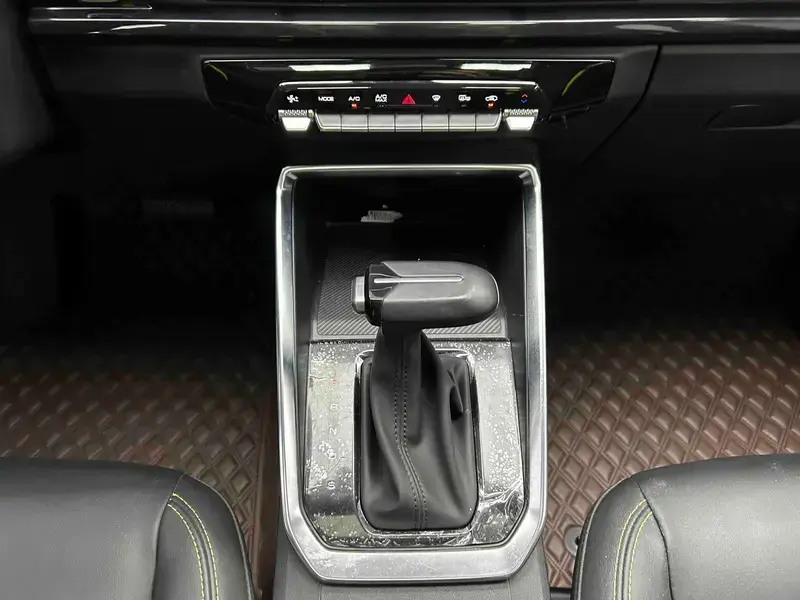 2022 Wuling Xingchi с пробегом 31 000 км