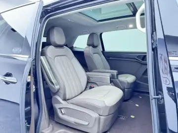2023 Volkswagen Viloran с пробегом 52 000 км