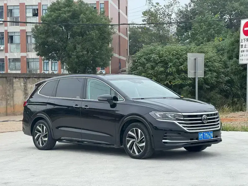 2024 Volkswagen Viloran с пробегом 9 000 км
