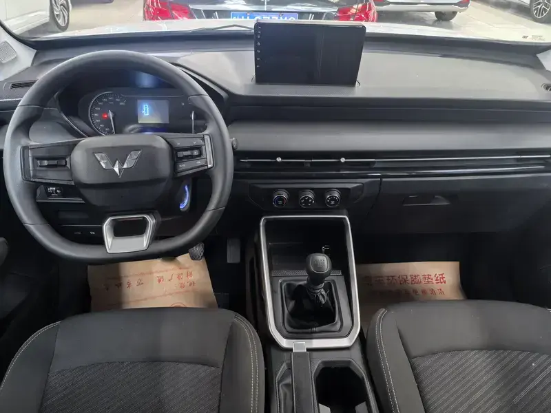 2022 Wuling Xingchi с пробегом 31 000 км