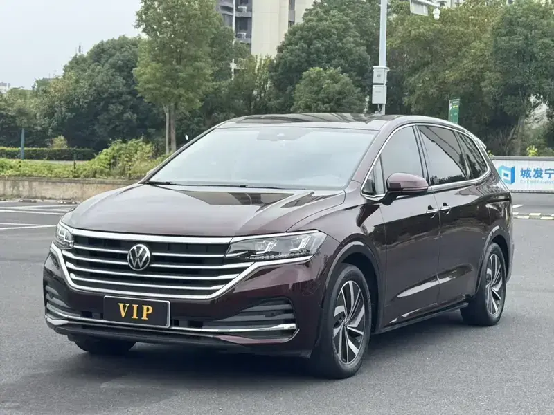 2023 Volkswagen Viloran с пробегом 33 000 км