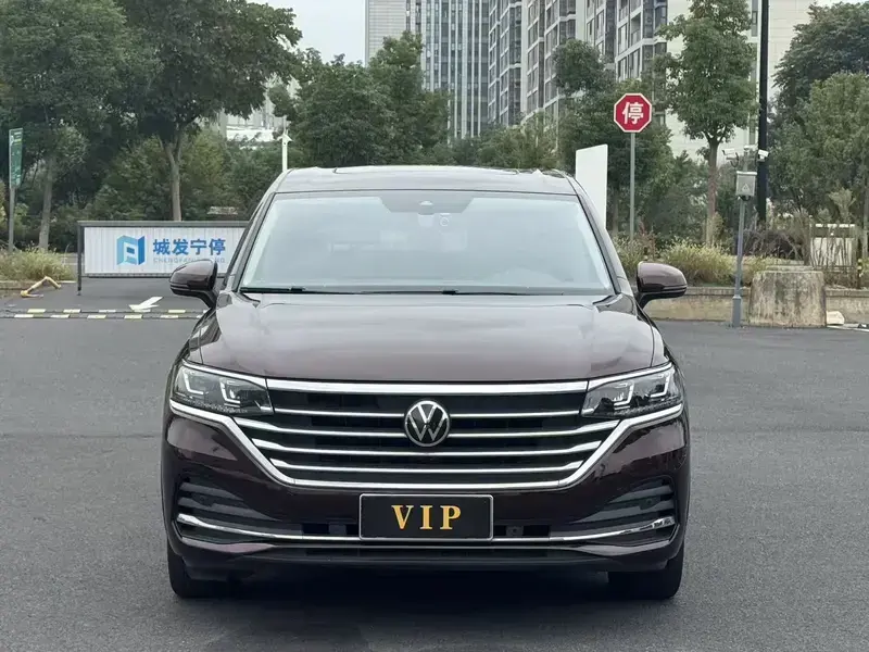 2023 Volkswagen Viloran с пробегом 33 000 км