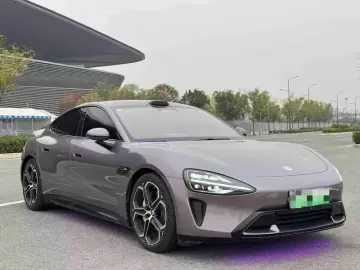 2024 Xiaomi SU7 с пробегом 23 000 км