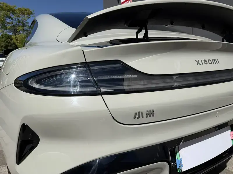 2024 Xiaomi SU7 с пробегом 12 000 км