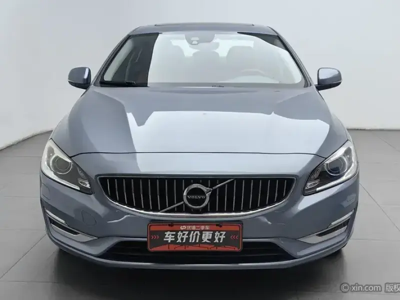 2019 Volvo S60 с пробегом 55 300 км