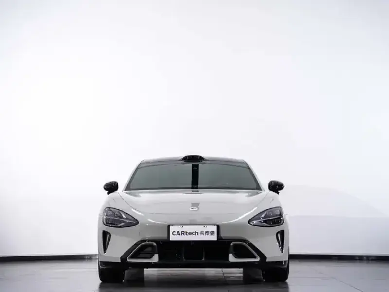 2026 Xiaomi SU7 с пробегом 9 500 км