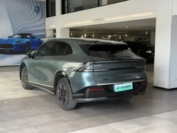 2025 Xpeng G7 с пробегом 12 200 км