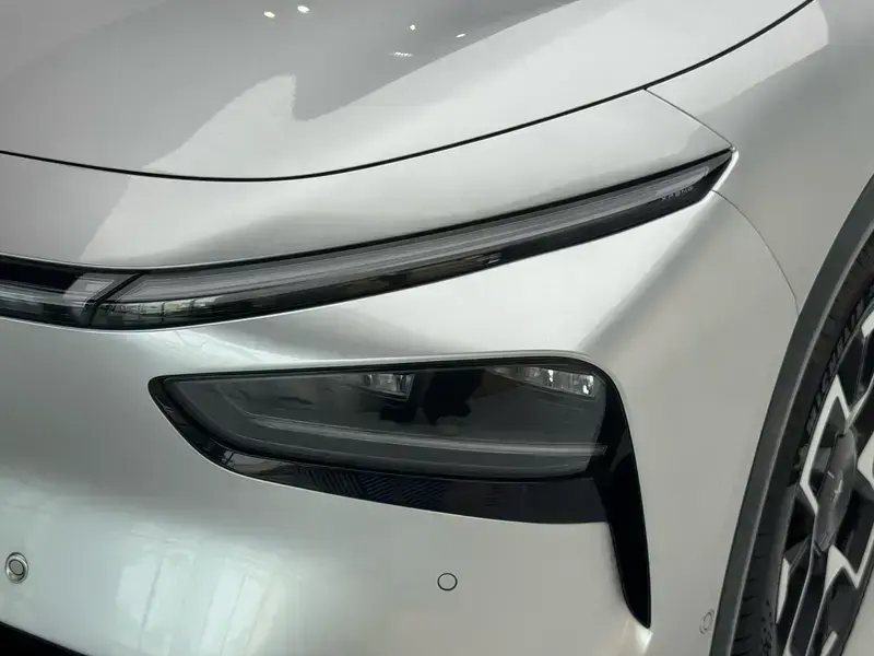 2025 Xpeng G7 с пробегом 100 км