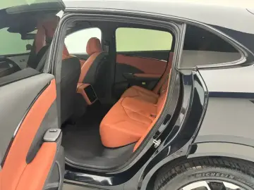 2025 Xpeng G7 с пробегом 2 800 км