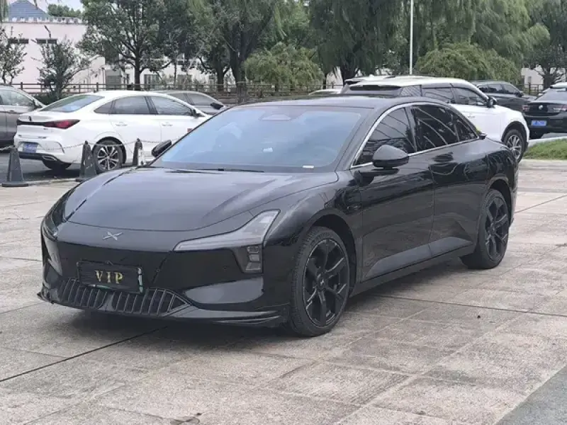 2025 Xpeng Mona M03 с пробегом 21 000 км