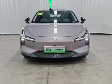 2025 Xpeng Mona M03 с пробегом 100 км