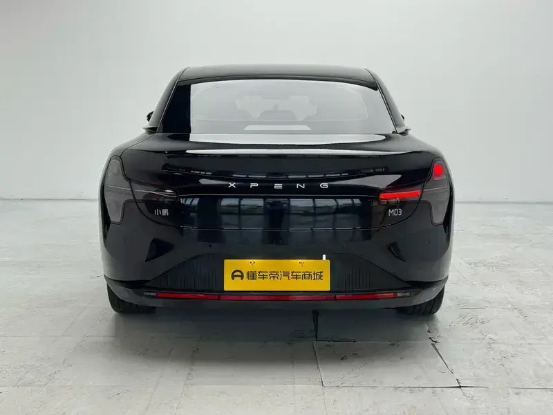 2024 Xpeng Mona M03 с пробегом 18 600 км