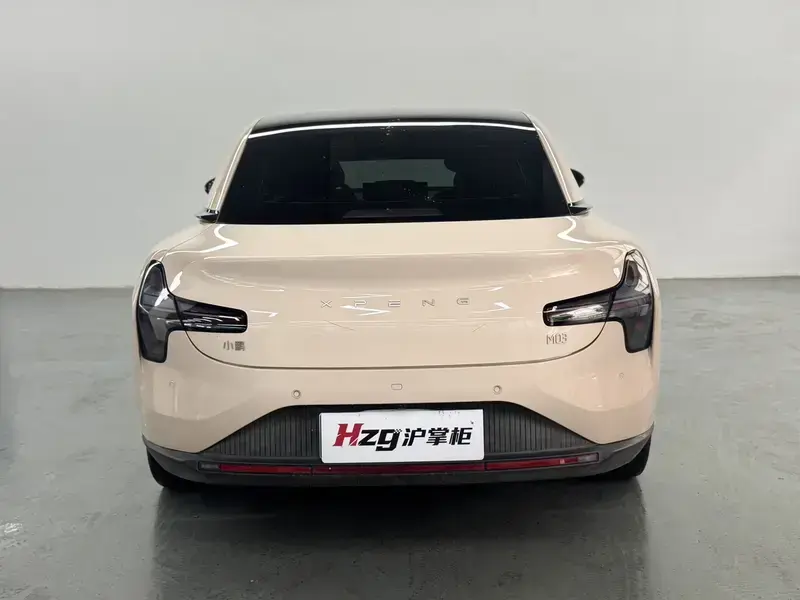 2024 Xpeng Mona M03 с пробегом 38 000 км