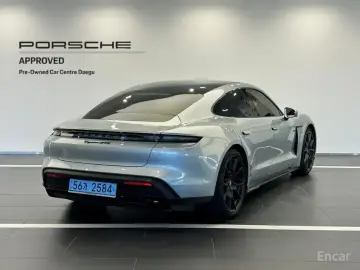 2024 Porsche Taycan с пробегом 36 650 км