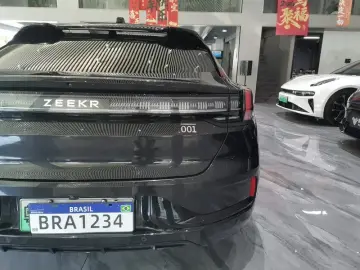 2022 Zeekr 001 с пробегом 72 000 км