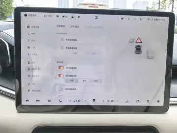 2022 Zeekr 001 с пробегом 61 000 км