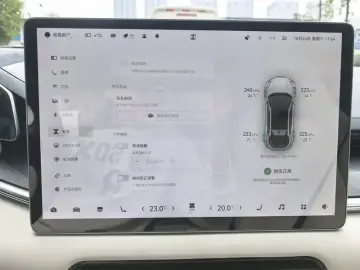 2022 Zeekr 001 с пробегом 61 000 км