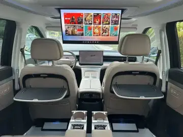 2024 Xpeng X9 с пробегом 31 000 км