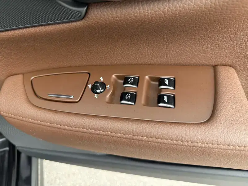 2020 Volvo S90 с пробегом 72 000 км