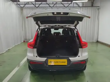 2021 Volvo XC40 с пробегом 116 700 км