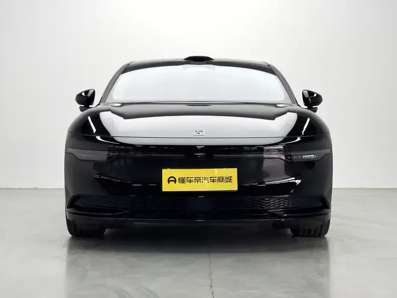 2024 Zeekr 007 с пробегом 39 600 км