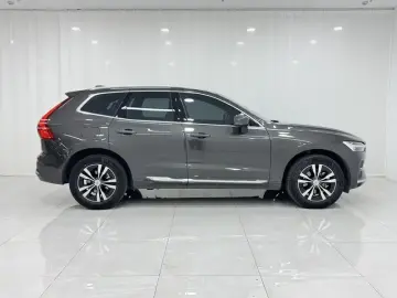 2024 Volvo XC60 с пробегом 10 900 км