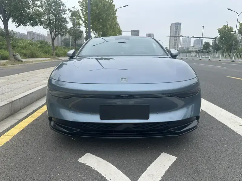 2024 Zeekr 007 с пробегом 39 000 км